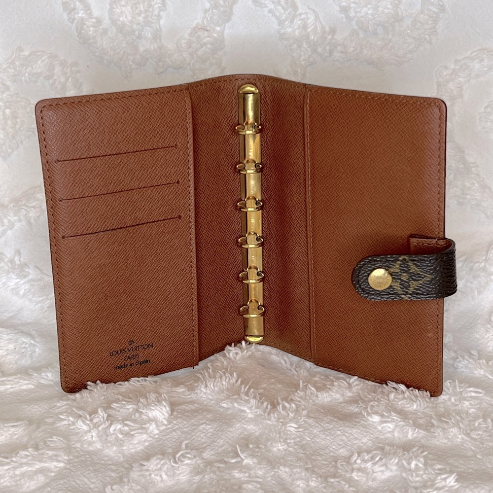 GUC • Louis Vuitton • Monogram PM Agenda - Picture 1 of 8